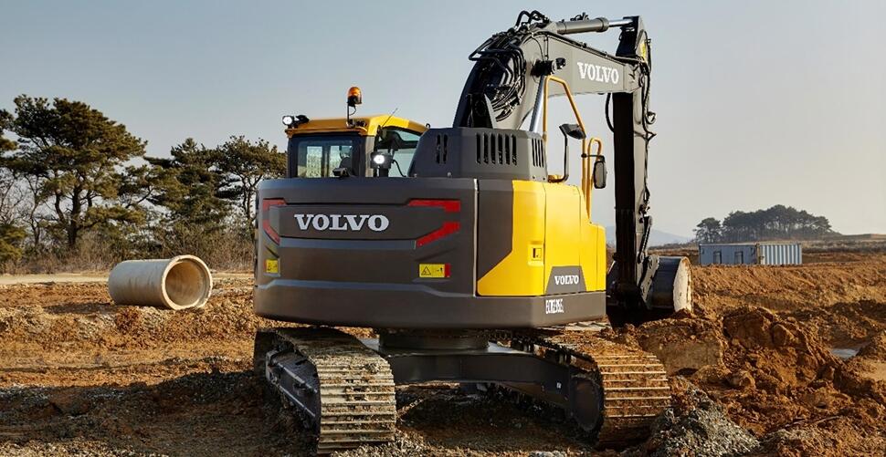 What is an excavator? What is an excavator?