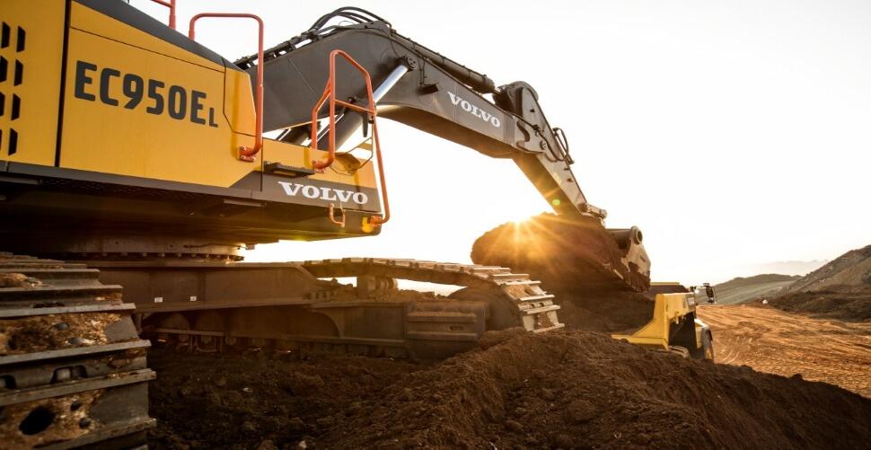 What is an excavator? What is an excavator?
